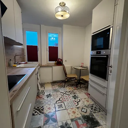 Apartment Paris Bei Duesseldorf